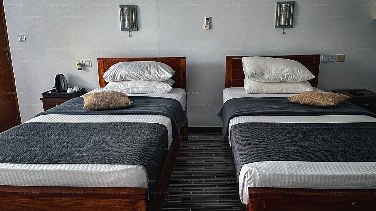 Acme Grand Hotel , Habarana