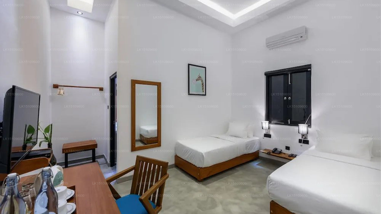 Fern Breeze Resorts, Piliyandala