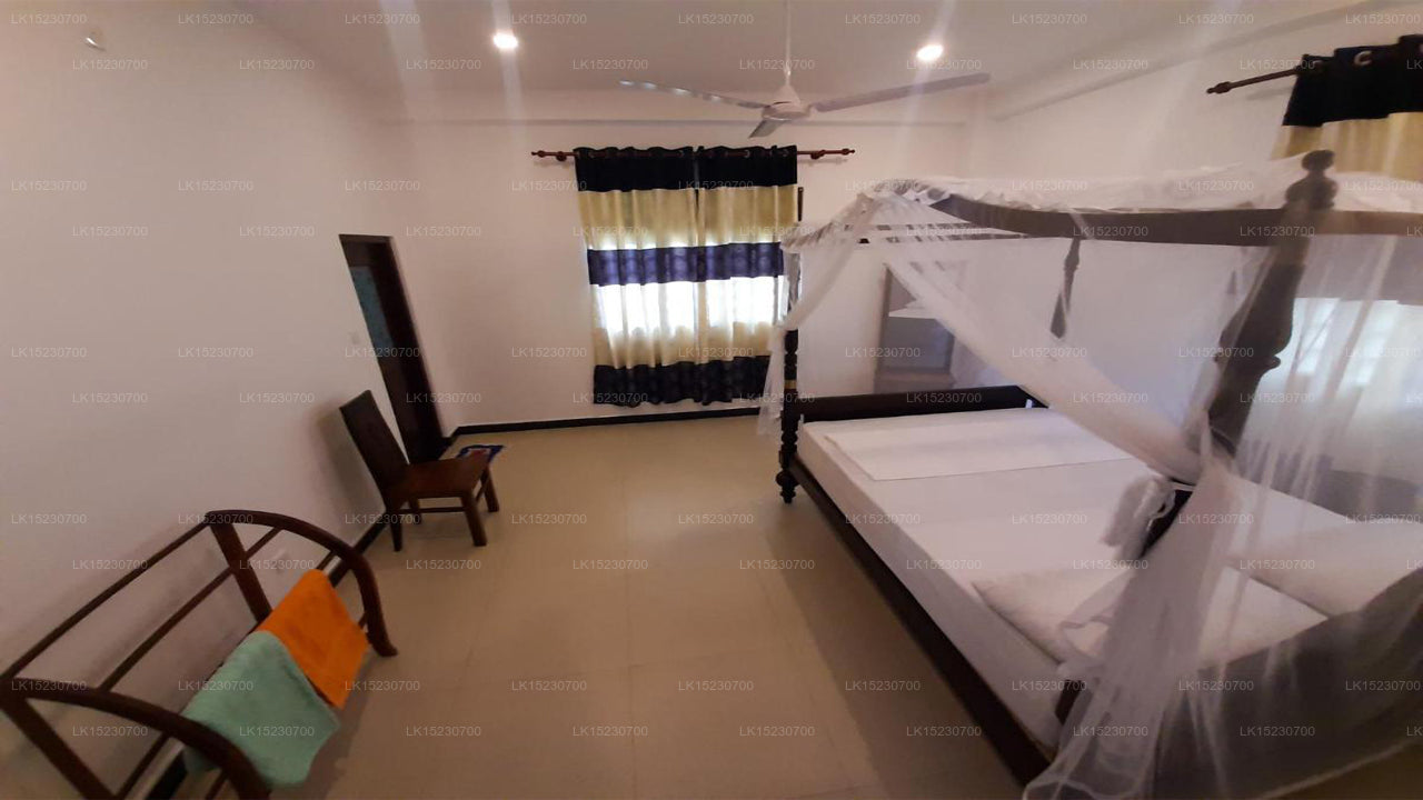 Hill House Rest, Mirissa