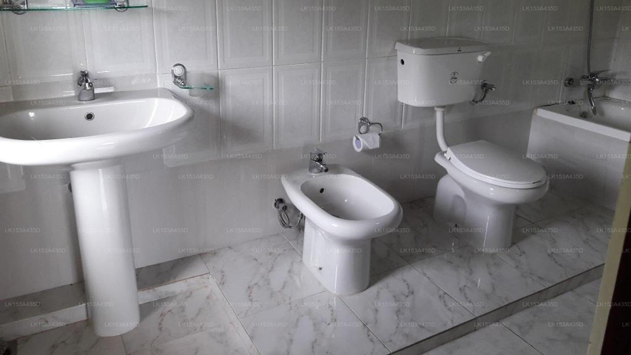 Kandy La Grande, Kandy