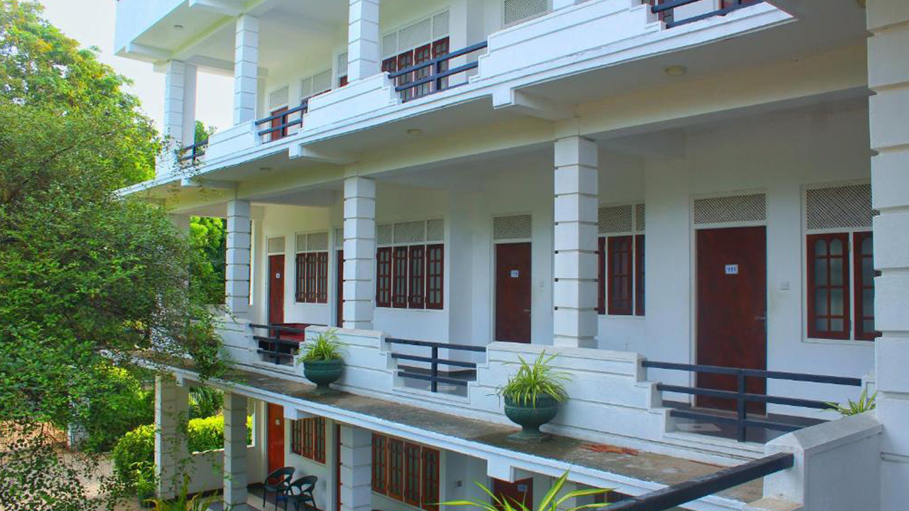 Hotel Senora, Kataragama