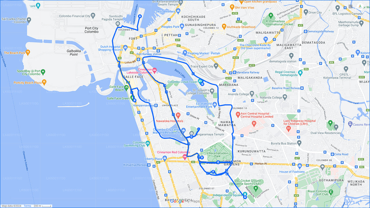 Visite de Colombo en jeep de guerre depuis le port de Colombo