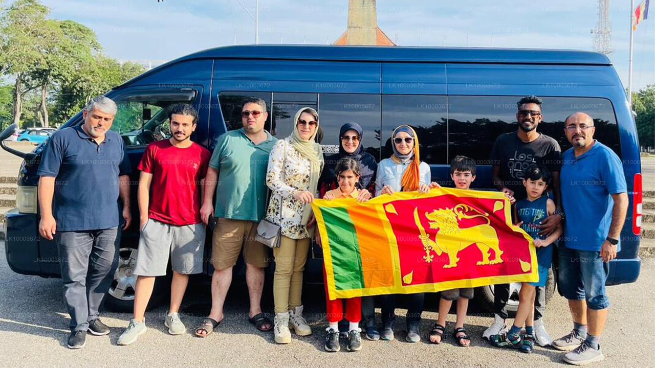 Découvrez le Sri Lanka avec Randimal Handalage.