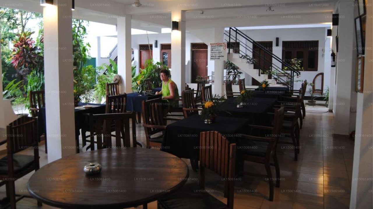 Unawatuna Beach Bungalow Hotel, Unawatuna