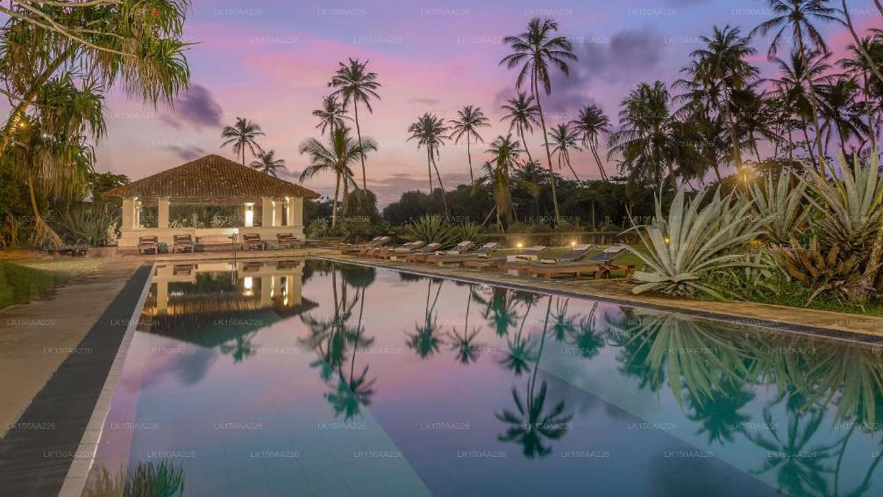 The Villa Bentota by KK Collection