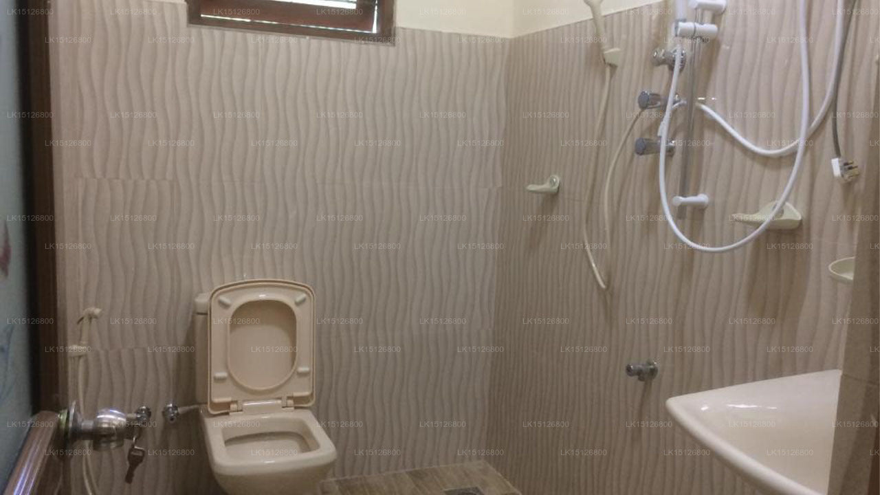 Hôtel Surasa, Kurunegala