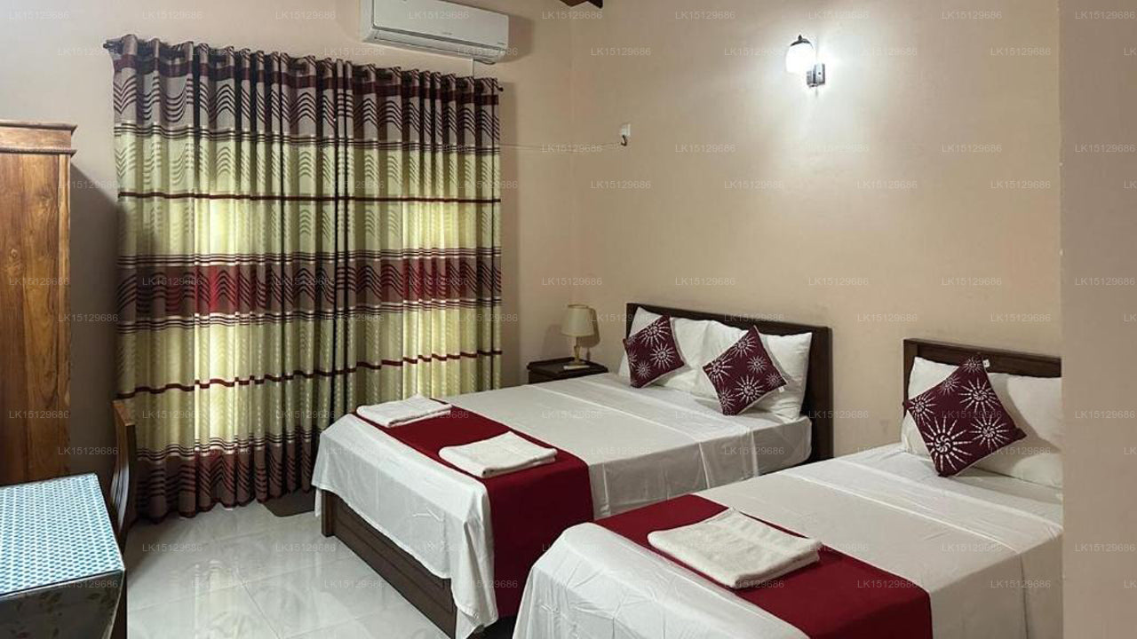 Lahiru Airport Hotel, Galle