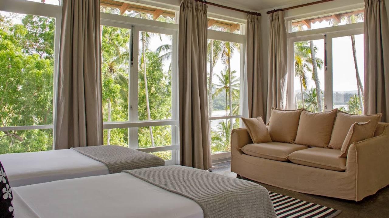 Claughton House, dikwella