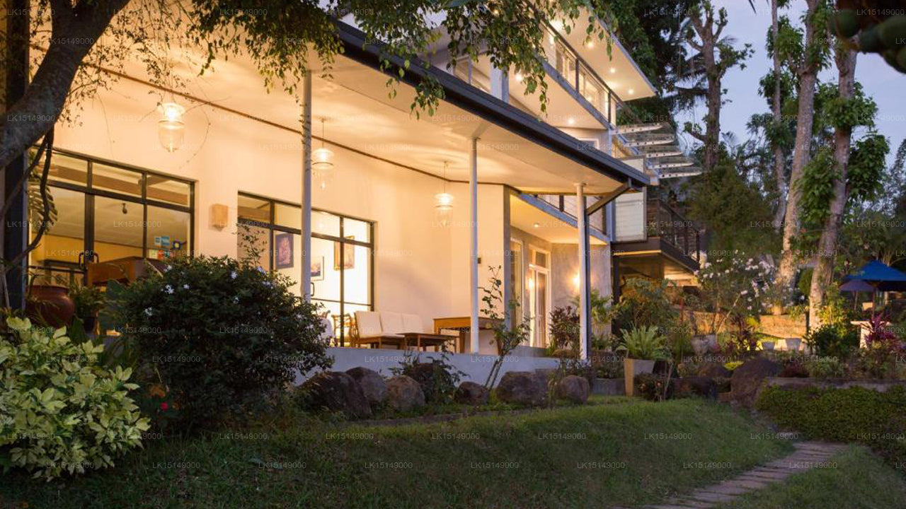 Ravana Heights, Ella