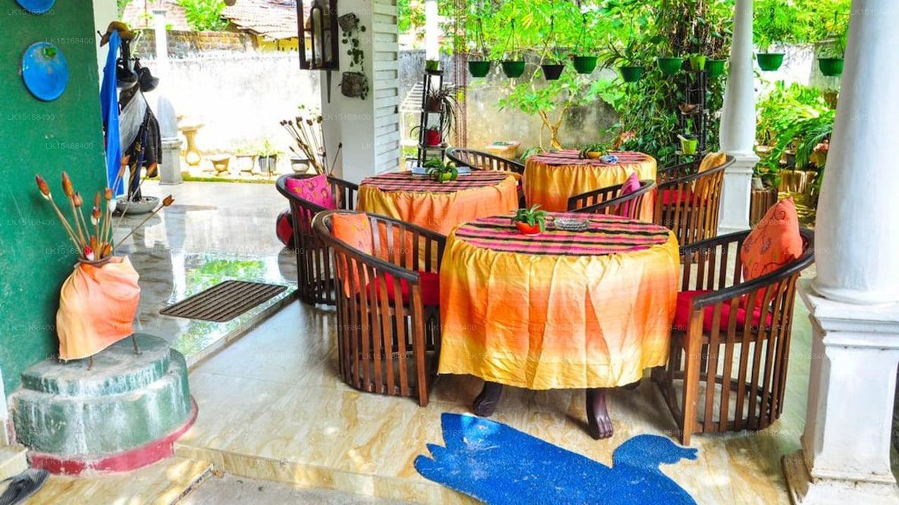 Rock Cascade Home Stay, Polonnaruwa