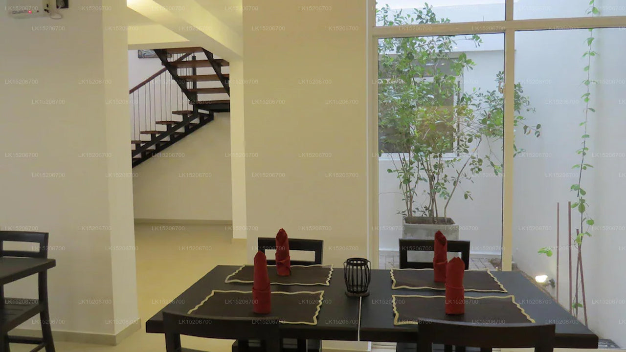 Chapelton House, Colombo