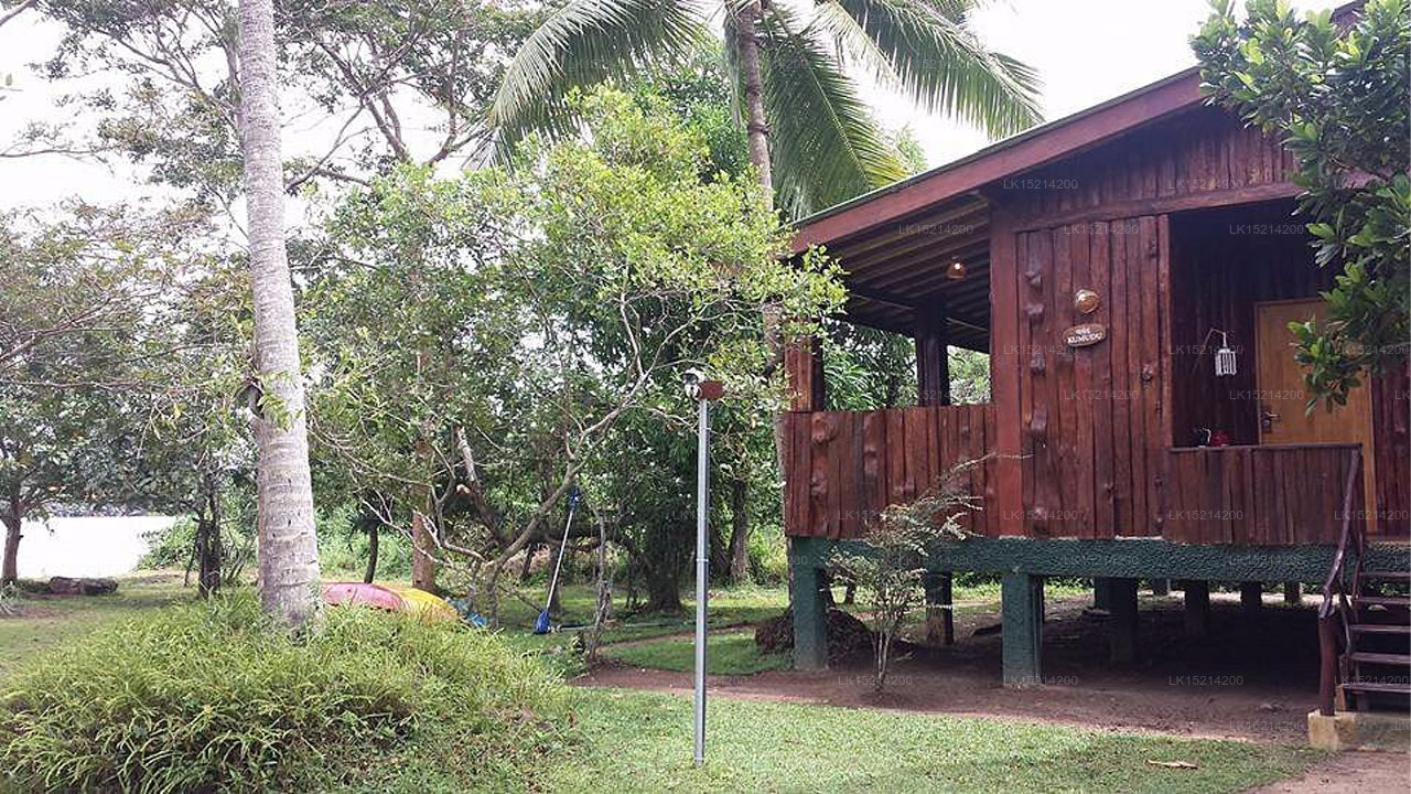 Purple Coot Ayurveda Retreat, Wadduwa