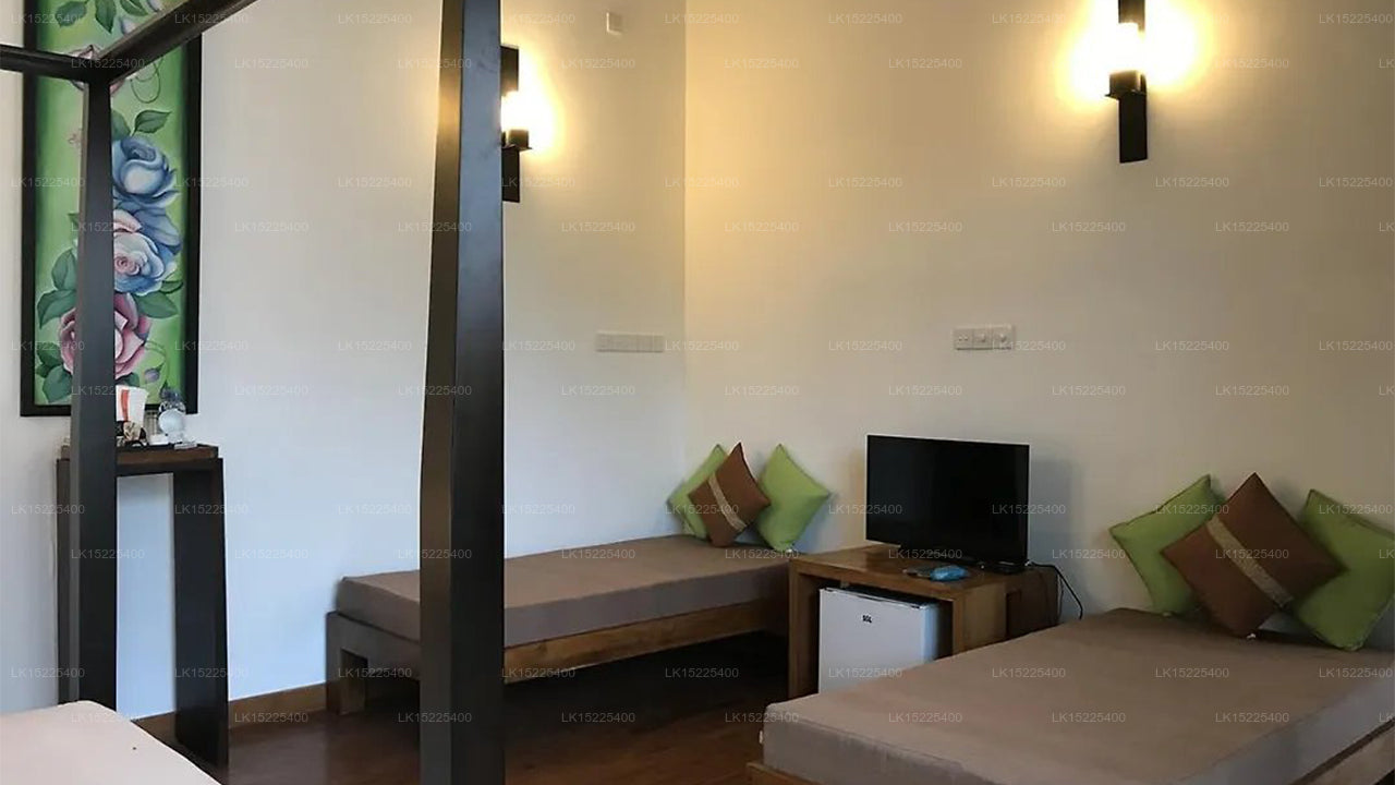 Lespri Grand, Negombo