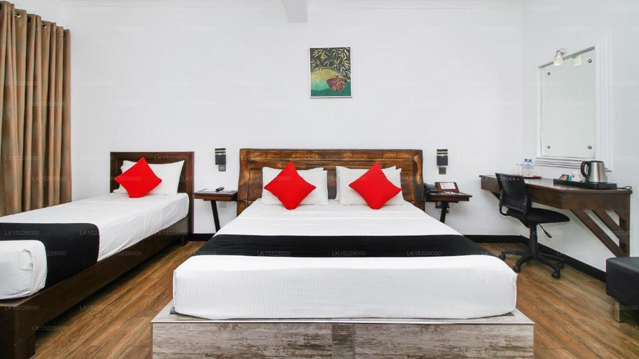 Sasha Transit Hotel, Katunayaka