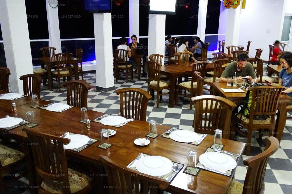 Hôtel Kandy Supreme, Kandy