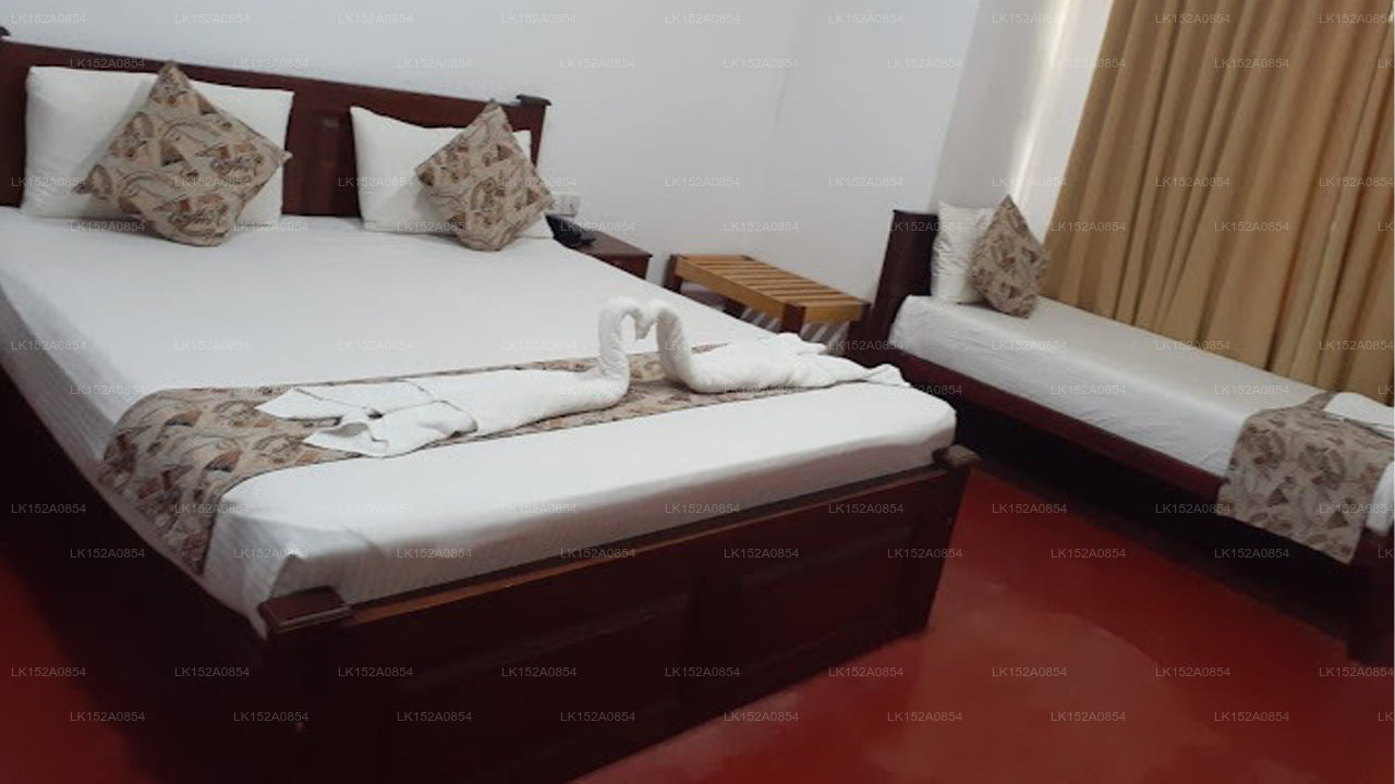 Hotel Achivina, Kandy