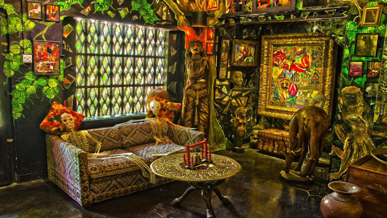 La folie d'Helga, Kandy