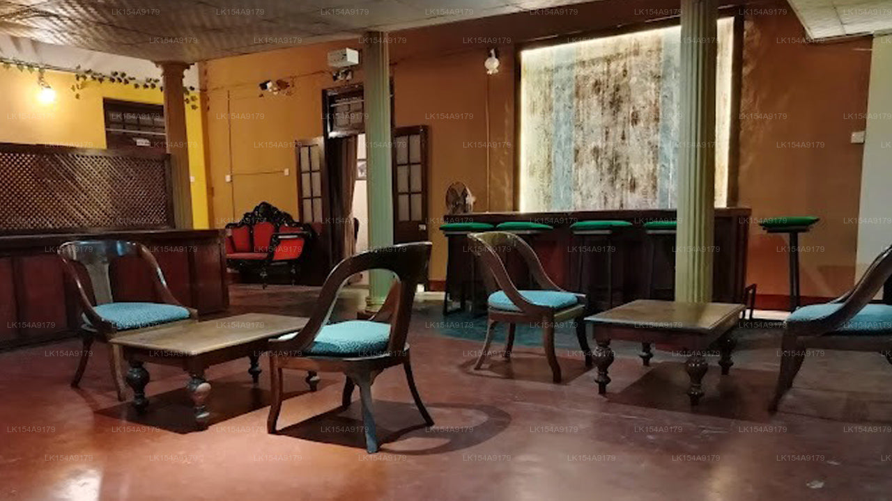 Grand Colonial Viveka,  Kurunegala