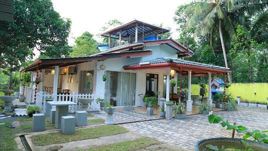 Peacock Heaven, Ahangama