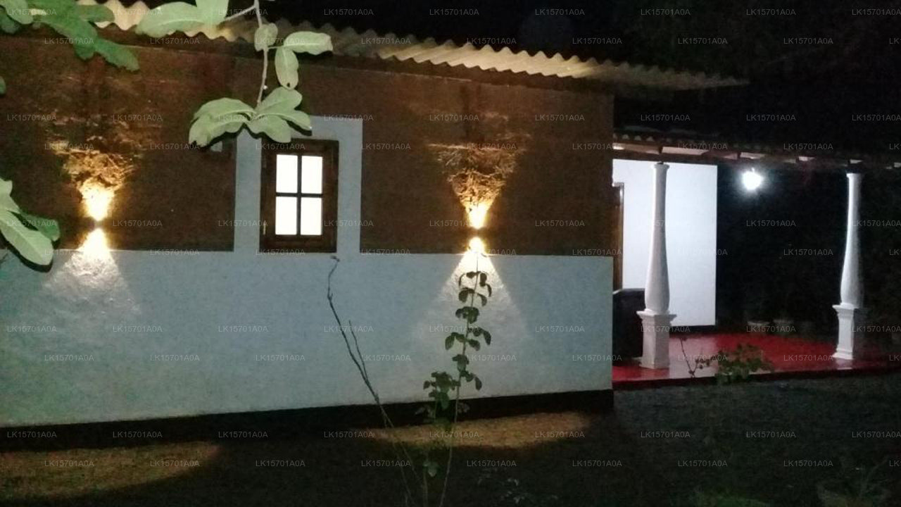 Tusker's Paradise Safari Villa, Udawalawe