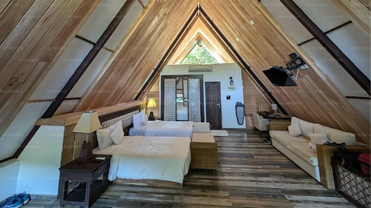 Liyya Waters Villa in Embullambe, Dambulla