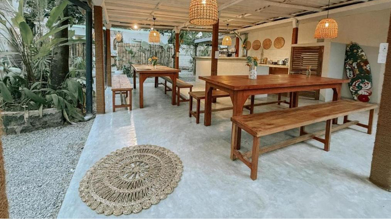 Kickin' Surf Lodge, Weligama