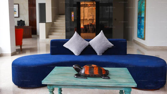 Sandy Bliss, Mirissa