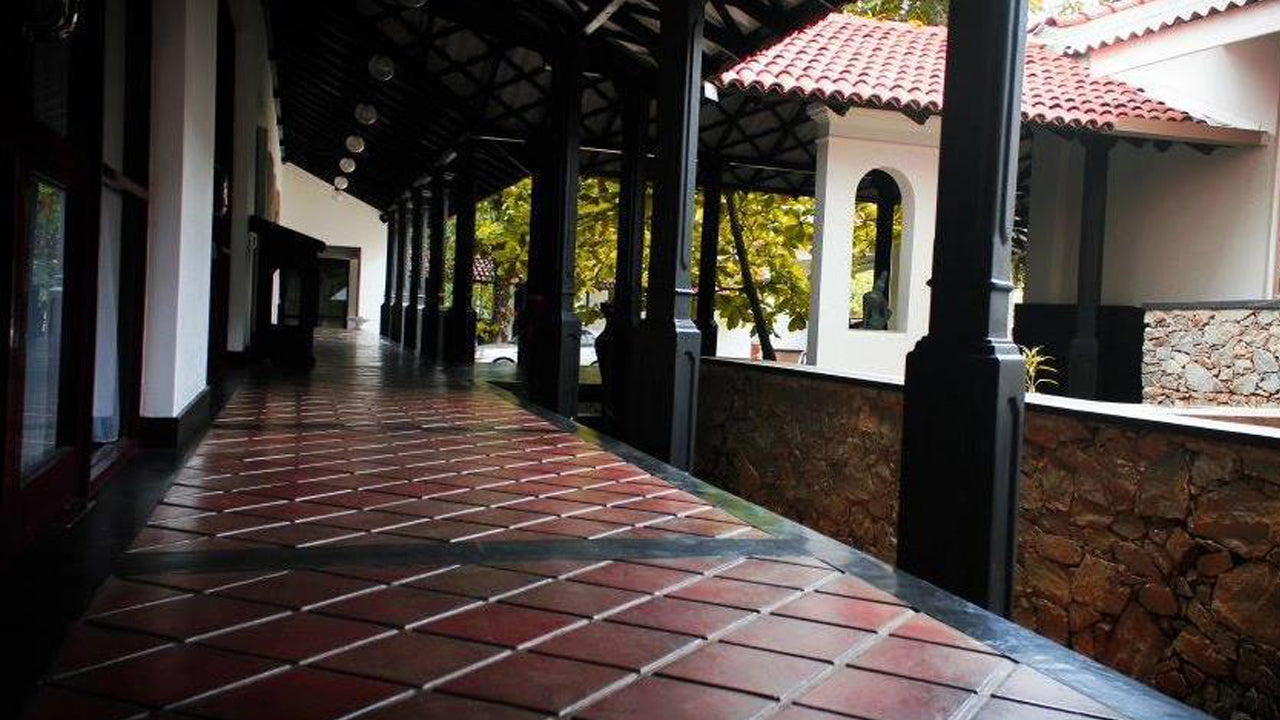 Hotel Sapthapadhi, Ratnapura