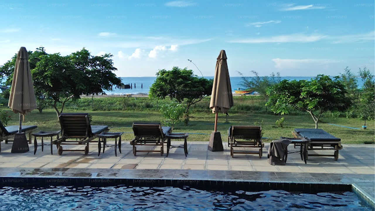 Kayjay Beach House, Kalkudah