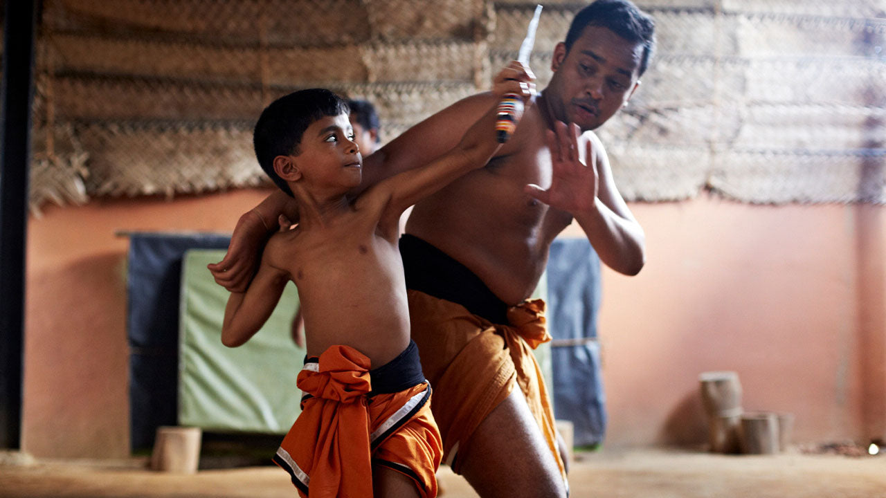 Spectacle d'Angampora avec Rana Bera de Habarana