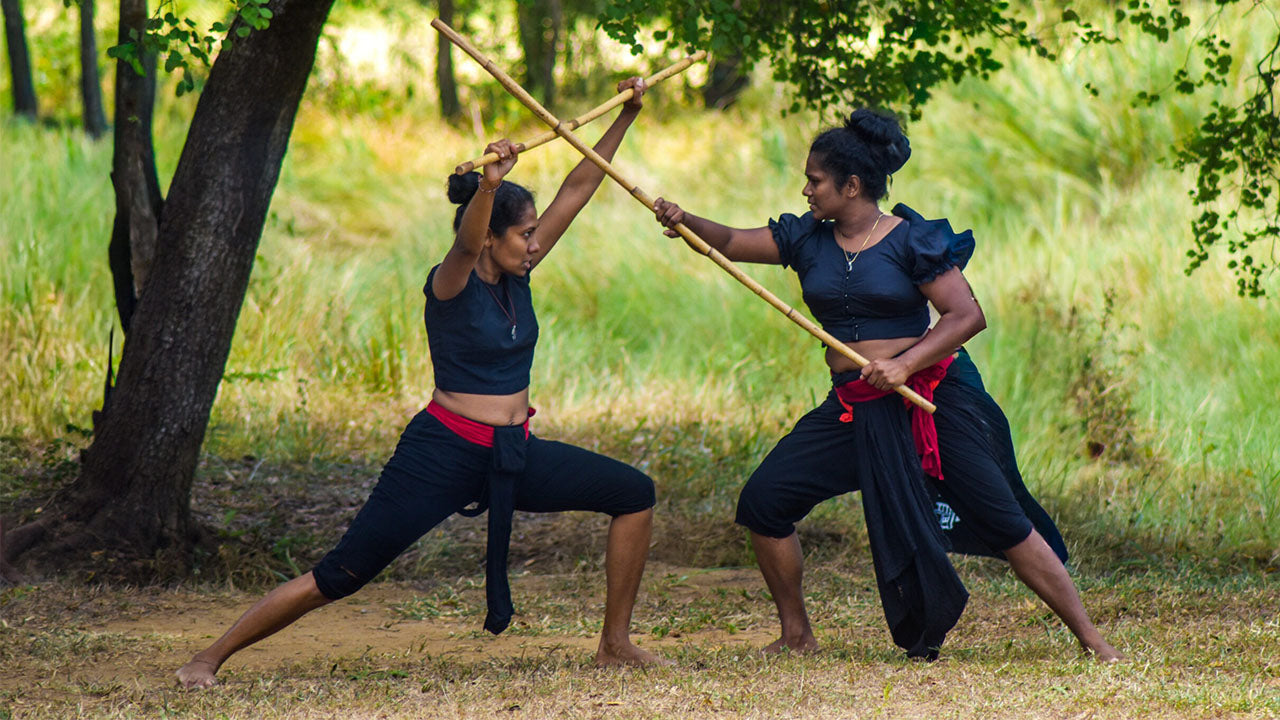 Spectacle d'Angampora avec Rana Bera de Habarana