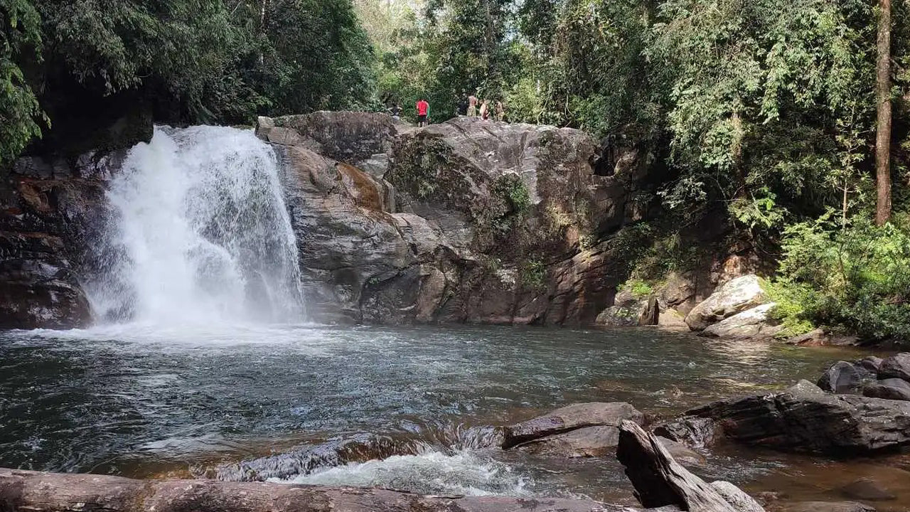 Explore 7 Majestic Waterfalls by Jeep
