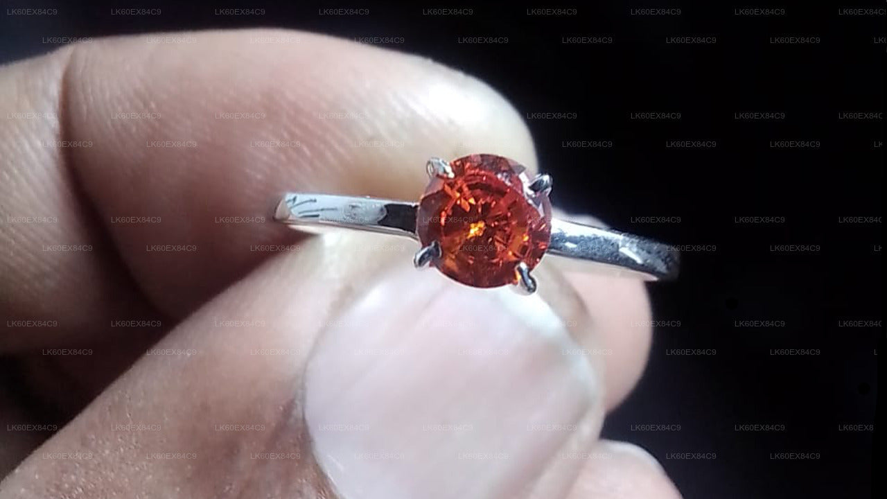 Atelier traditionnel de pierres précieuses et de bijoux de Galle