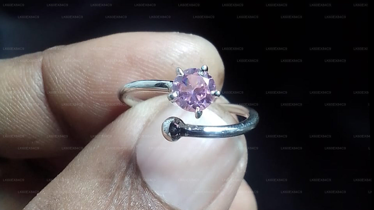 Atelier traditionnel de pierres précieuses et de bijoux de Galle