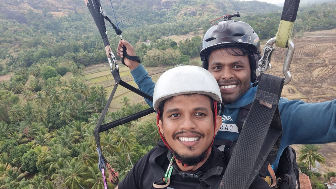 Parapente au départ de Kurunegala