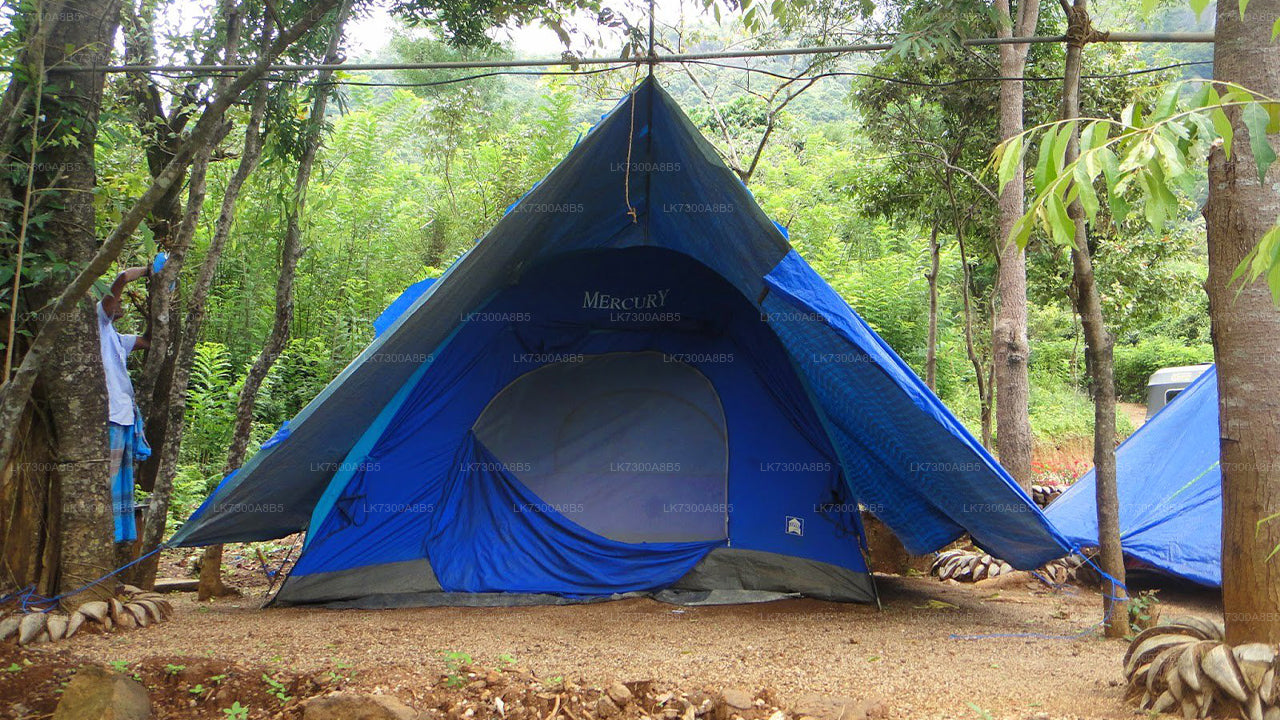 Camping in Meemure