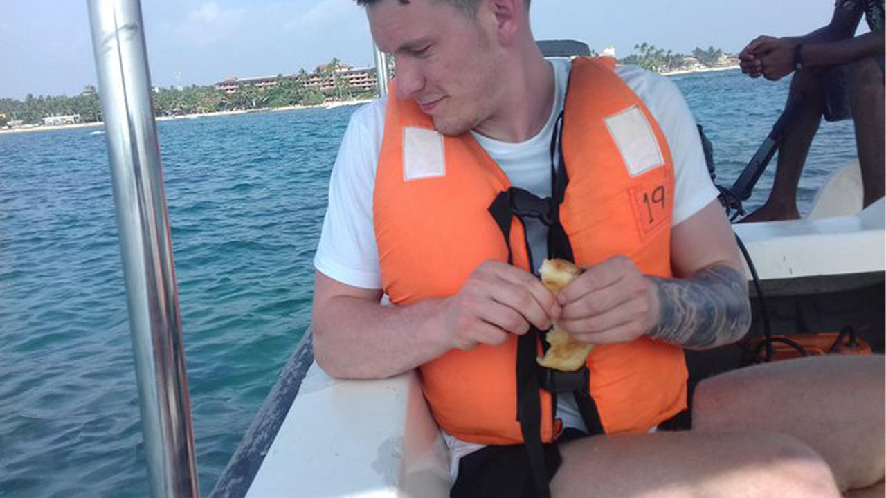 Excursion en bateau à fond de verre au départ d'Hikkaduwa