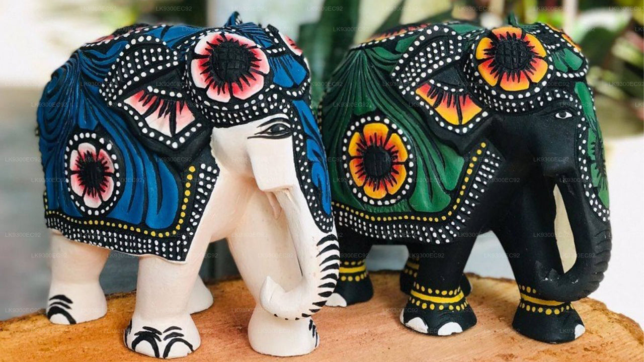 Expérience de peinture et de contes sur les éléphants proposée par Ahangama