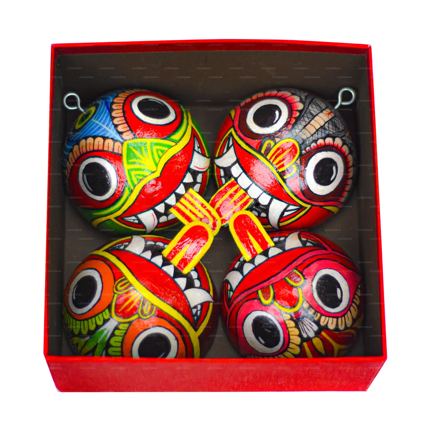 Masques raksha traditionnels du Sri Lanka (Mayura, Maru, Agni, Naga) peints sur des coquilles de noix de coco (lot de 4)