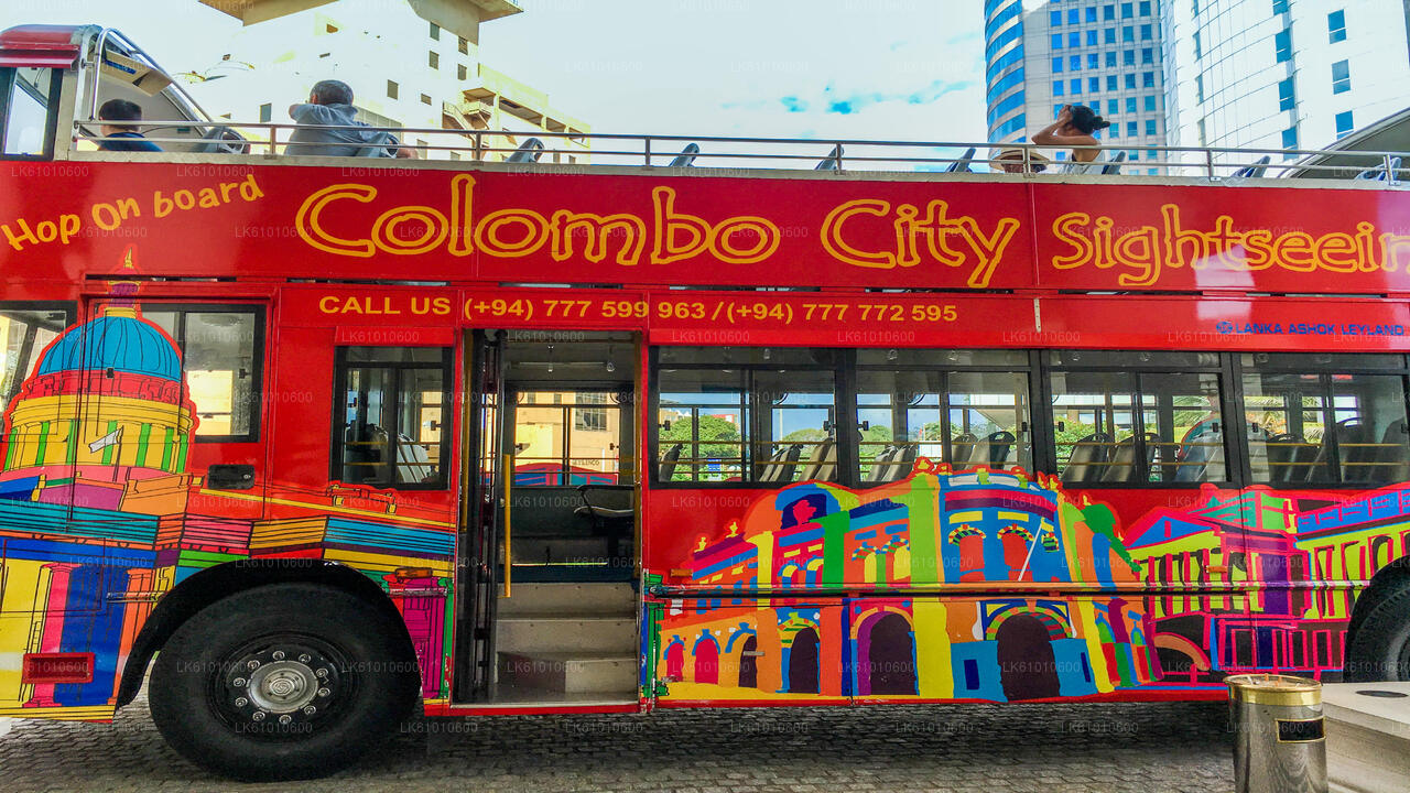 Visite de la ville de Colombo en minibus