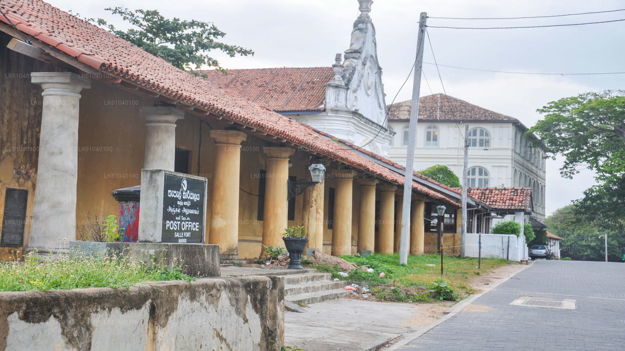 Promenade au fort de Galle avec un habitant