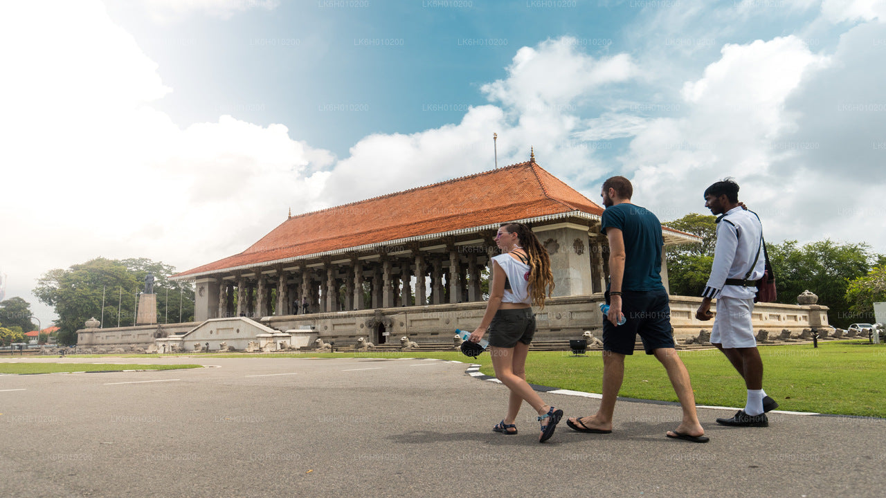 Promenade dans la ville de Colombo avec un habitant