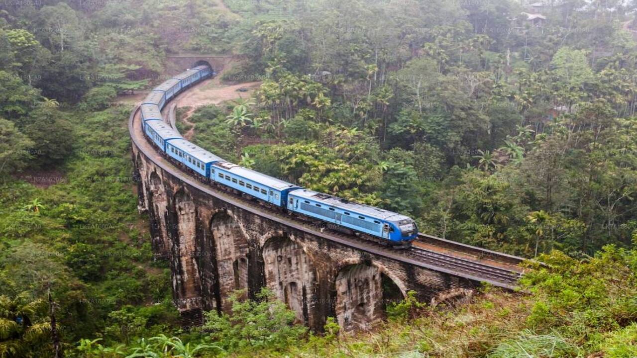 Trajet en train de Colombo à Badulla (train n° : 1005 « Podi Menike »)