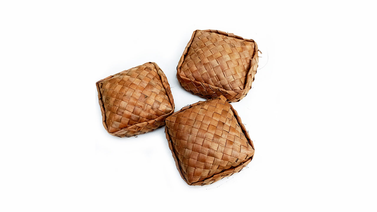 Feuille de noix de coco Lakpura Watti (20 cm)